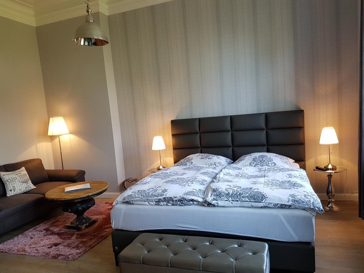 Apartament Haus Im Park Wesselburen Zewnętrze zdjęcie